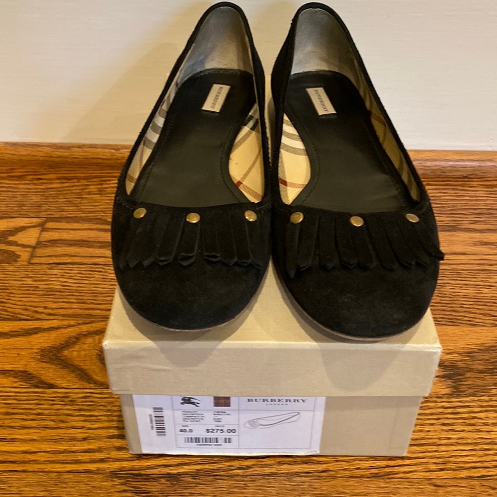 Burberry black suede ballet flats gently used with box. Super stylish!